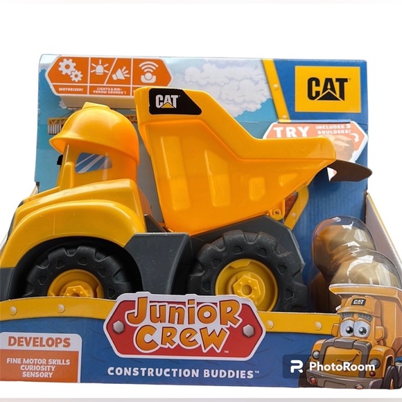 NWT Cat Junior crew dump Truck motorized Lights & sounds load sensor 3 boulders - Picture 4 of 9